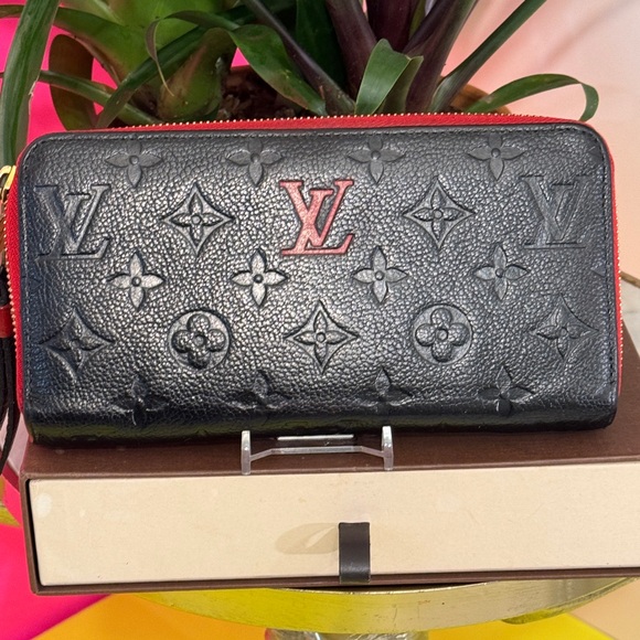 Louis Vuitton emptied Monogram Zipper round long bifold Black Wallet - Picture 6 of 16